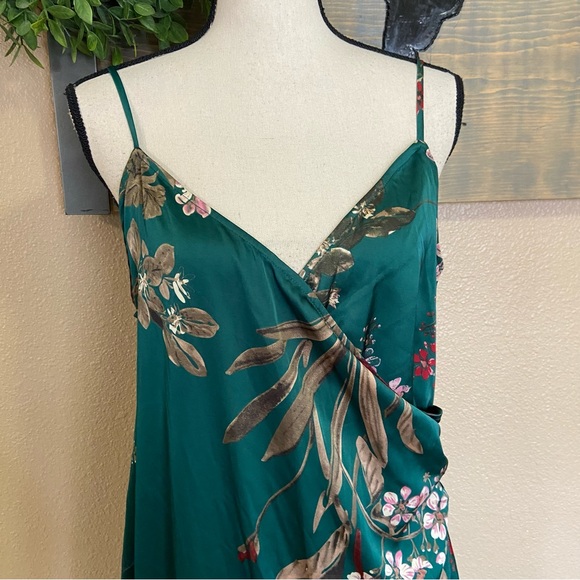 NWOT Lulus Remarkable Entrance Emerald Green Floral Print Satin Midi Dress - Picture 4 of 11